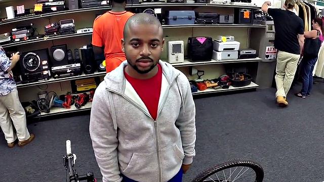 Black pawnshop bottomed in stockroom 3some by owners