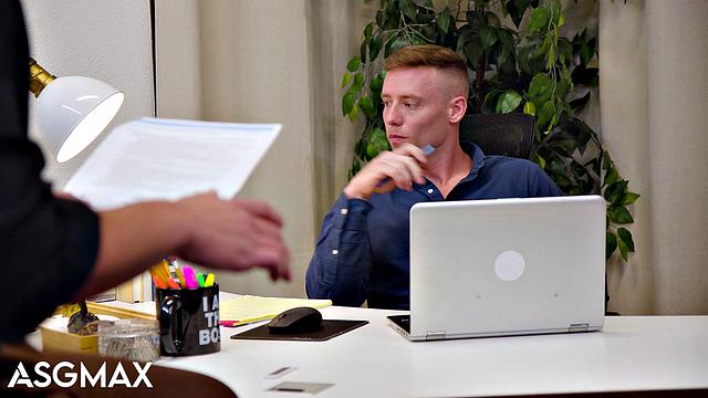 Newbie Employee Tag Teamed By Hot Jocks In Free Use Office - ASGmax