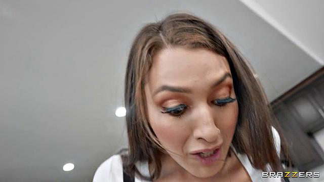 Kinky Caterers Almost Get Discovered!