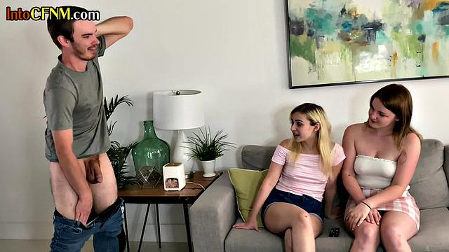 Amateur 21yo gals suck cock in FFM 3some at home