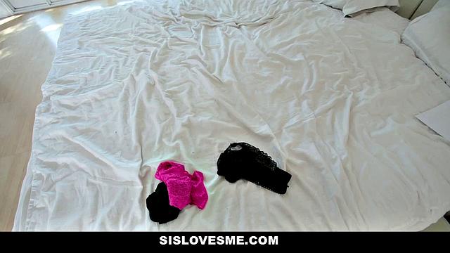 Masturbating with My Stepsis