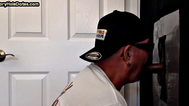 Gloryhole mature gay gets fucked at home after overture