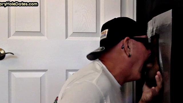 Gloryhole mature gay gets fucked at home after overture