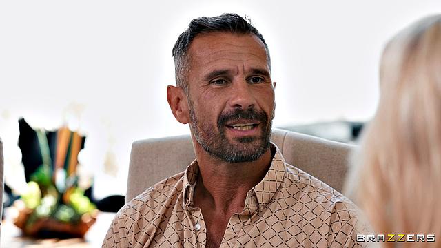 Родственные связи крепнут, когда жена беременна, а любовник не спит