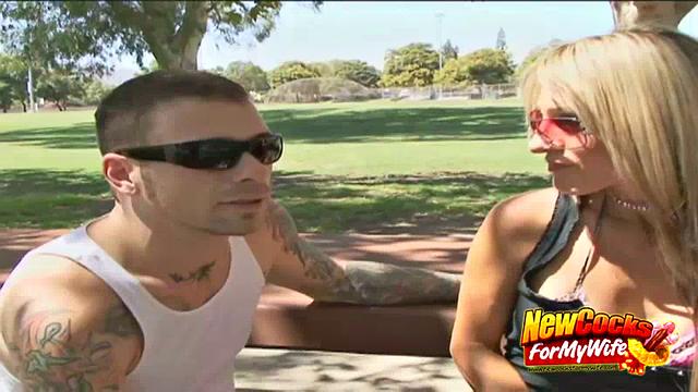 Sarah Jessie Stripped