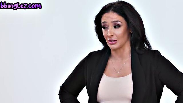 Inked lez maid gets her pussy licked by bigtitted babe