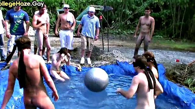 Public sucking str8 sucks outdoor for fraternity audience