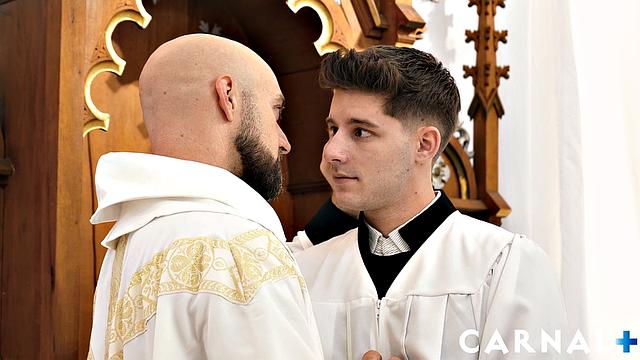 Altar Boy Dex, том 2: мальчика на алтаре дрессируют