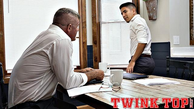 MILO MILES Chapter 3 - Staying Late