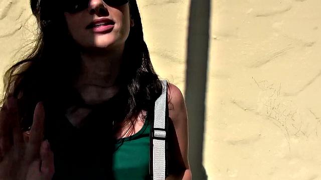 Paige's steamy outdoor session with a facial in her glasses