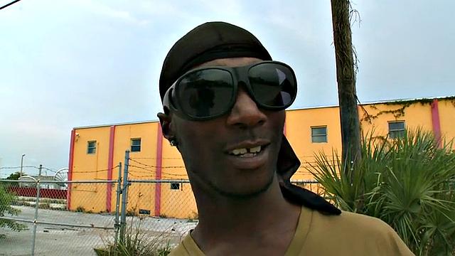 A BBC stud get his bare ass pounded by a massive white cock in a wild interracial parking lot