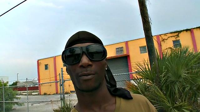 A BBC stud get his bare ass pounded by a massive white cock in a wild interracial parking lot