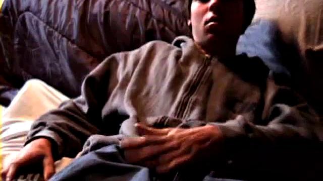 Jayden works his cock not only with his hand, but counteracts that by gyrating his hips up and down. Then he lifts his legs high and rubs his butt for added stimulation. He enjoys giving us close-up views of his dick and balls.