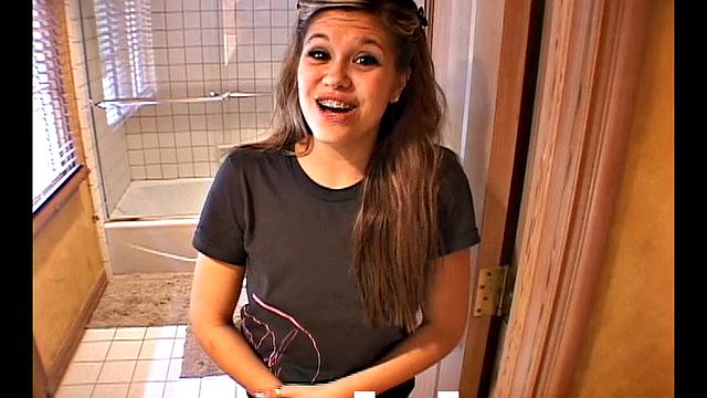 Teen Topanga Rubbing and Fingering Outside