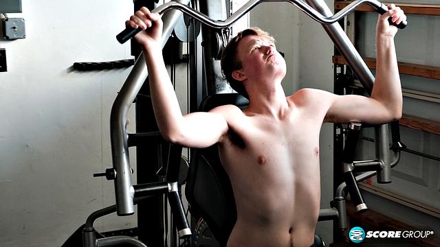 Dana Rey lets her friend fuck her ass