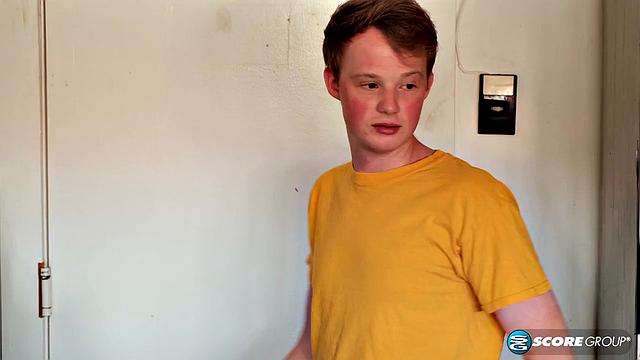 Dana Rey lets her friend fuck her ass