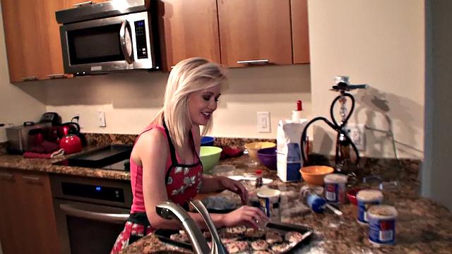 Wake, Bake and Shake