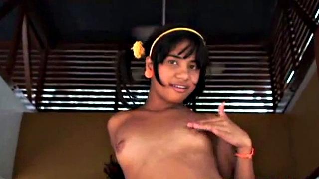 Watch as Latina teen Tobie Teen Fingers her Pussy Outdoors