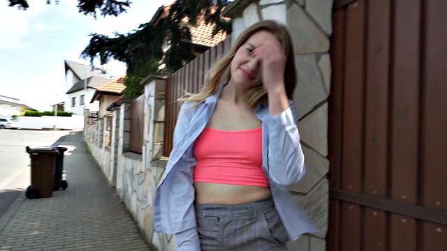 Public amateur cocksucking