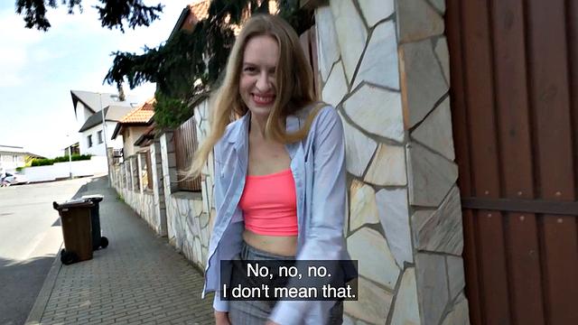 Public amateur cocksucking