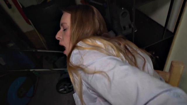 Public amateur cocksucking