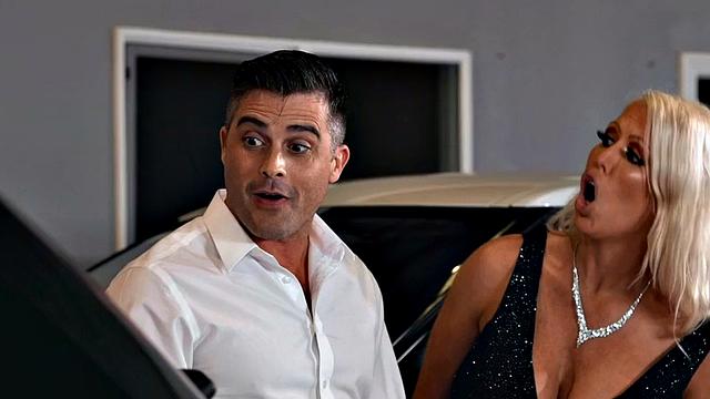 Bisexual curvy MILF 3some in car by coworker