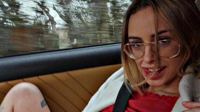 My best friend's sister is a total slut, so I can't tell her about my banging her in POV