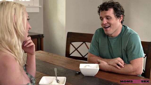 Stepmom Wants You To Watch