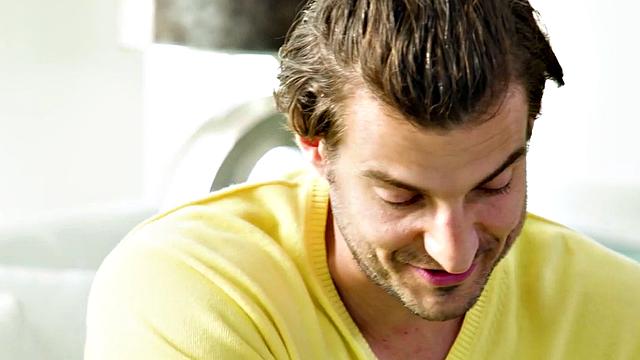 Cute babe with small boobs gets foot massage before sex