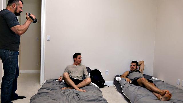 My Dad's A Pervert Chapter 2: Roommate Fuck