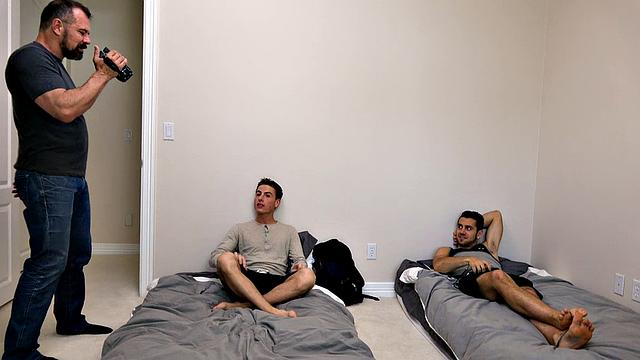 My Dad's A Pervert Chapter 2: Roommate Fuck