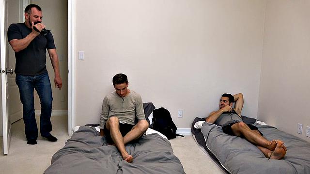 My Dad's A Pervert Chapter 2: Roommate Fuck