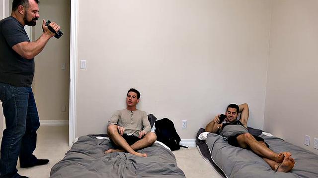 My Dad's A Pervert Chapter 2: Roommate Fuck