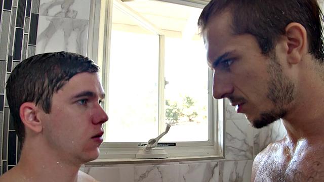 Muscled top deepthroats and barebacks stepbrother