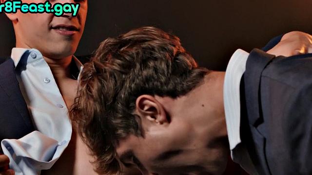 Str8 top stud bareback fucks bottom in greedy ass