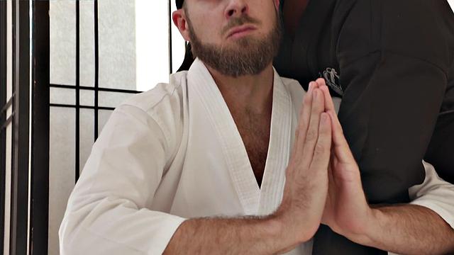 Babe sucks in interracial mmf before ass to mouth