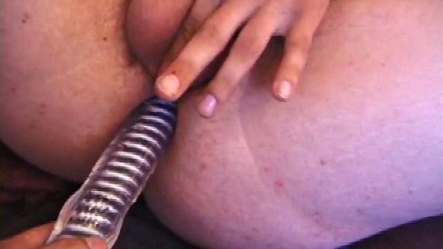 Kalvin Jerks Off With Toy