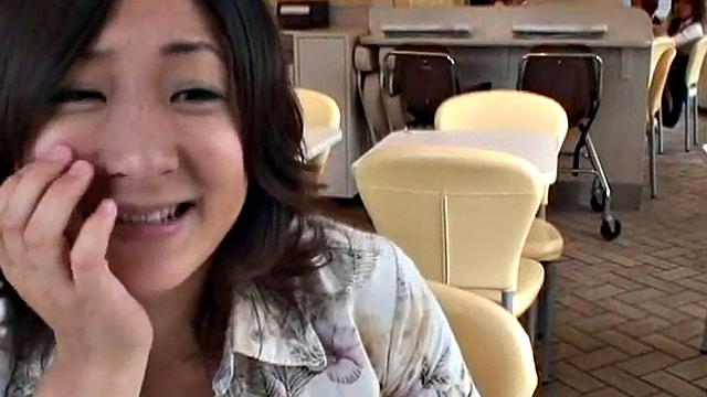 Cute Asian MILF fucked in doggystyle