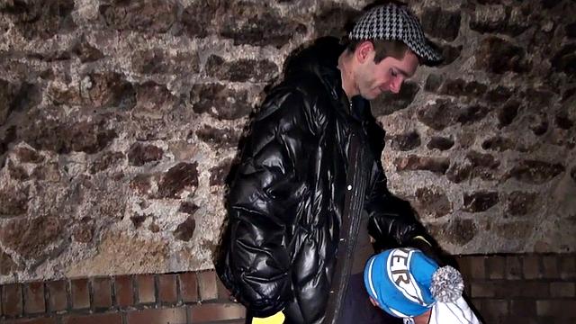 Amateur guy fucked in basement to warm up ass in winter