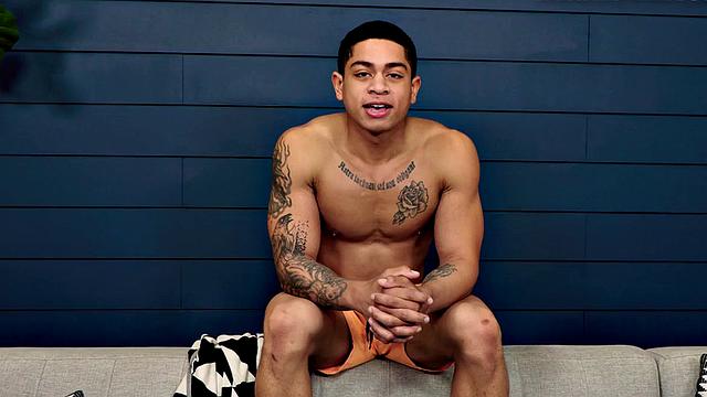 Athletic hunk barebacked in threesome by studs