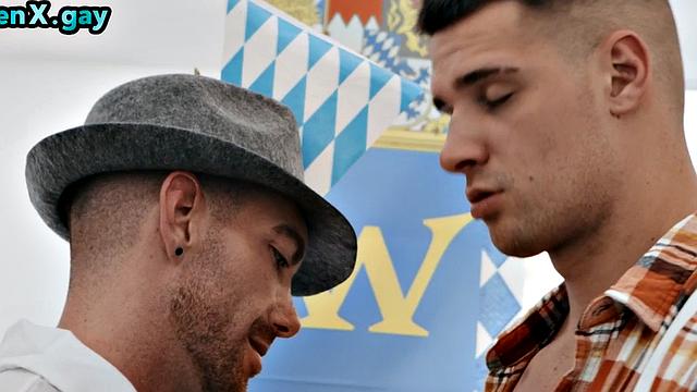 Manly jock barebacks bottom after outdoor party