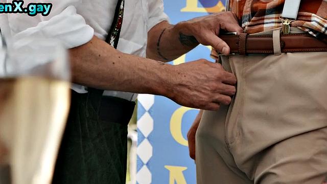 Manly jock barebacks bottom after outdoor party