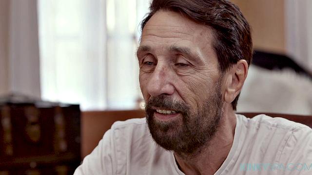 Kyler Quinn learns the ropes at Kinky Spa