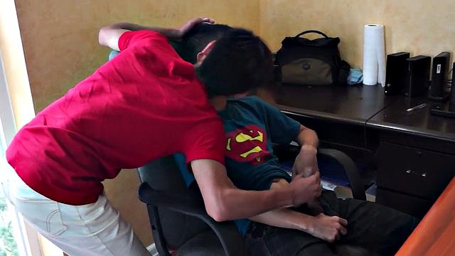 Skinny Asian twink fucks BF in bedroom