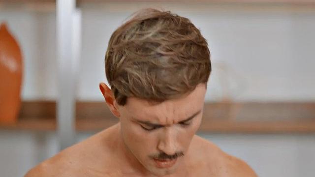 Handsome jock bareback stud ass in amateur casting