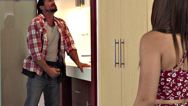 Cheating wife drilled by tradesman in erotic couple