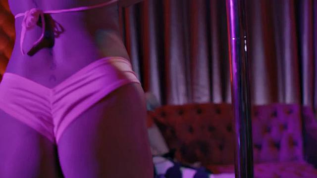 Pussylicked babe pleases lover in passionate affair