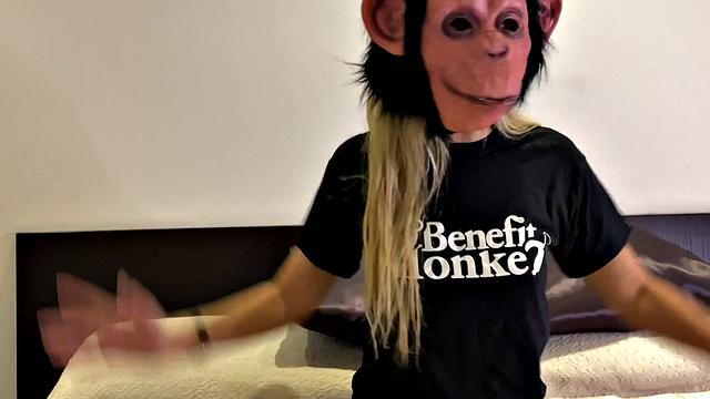 Shona River Oral Scene