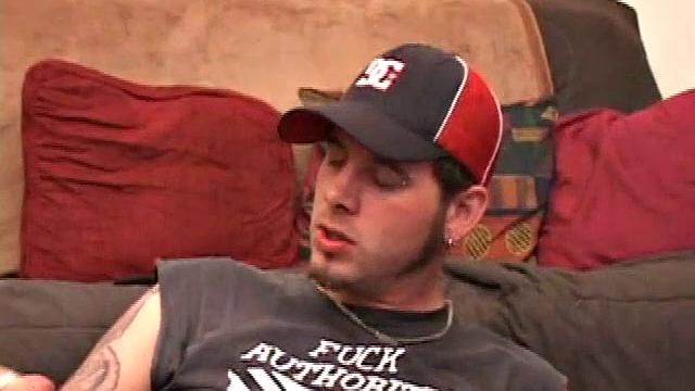 Skater Elijah Beats Off