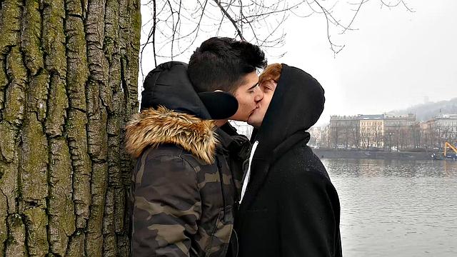 Это название кажется случайным, не требует редактирования